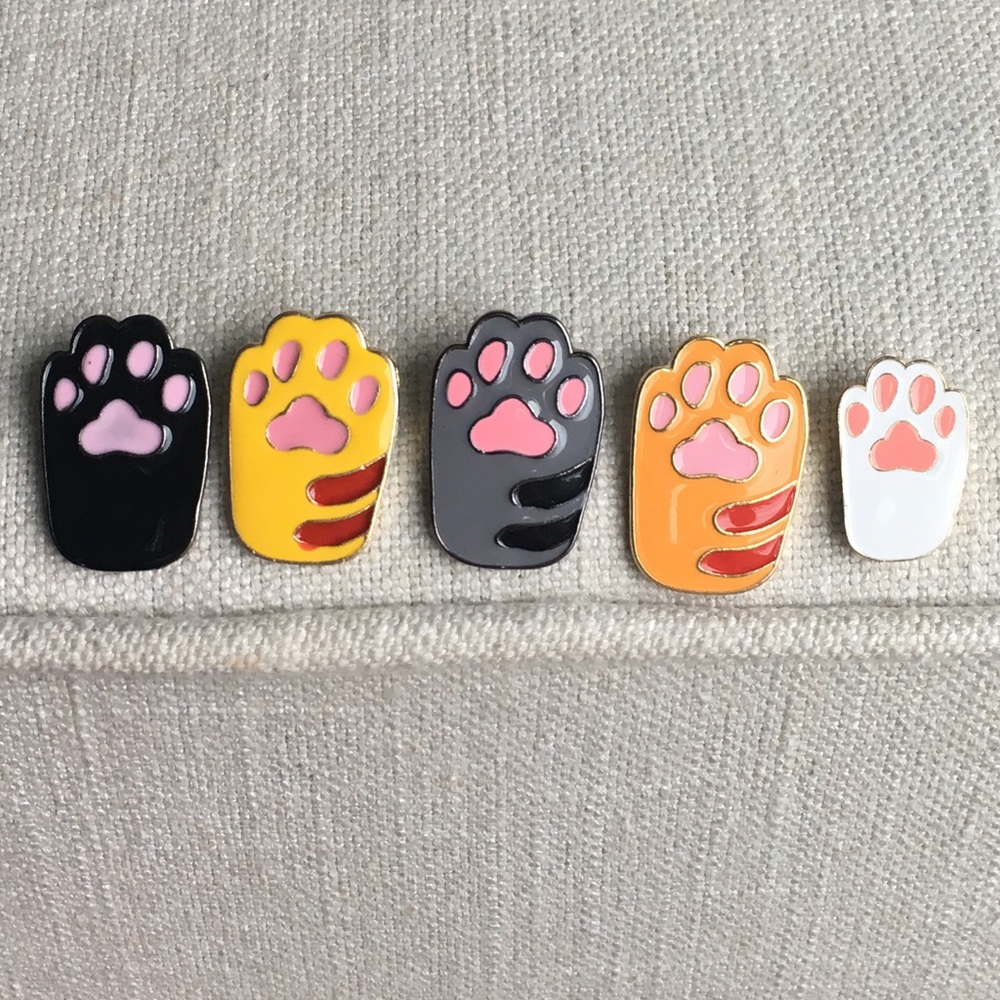 [3 for $6] Kitty Paw Pin - Picture 7 of 8